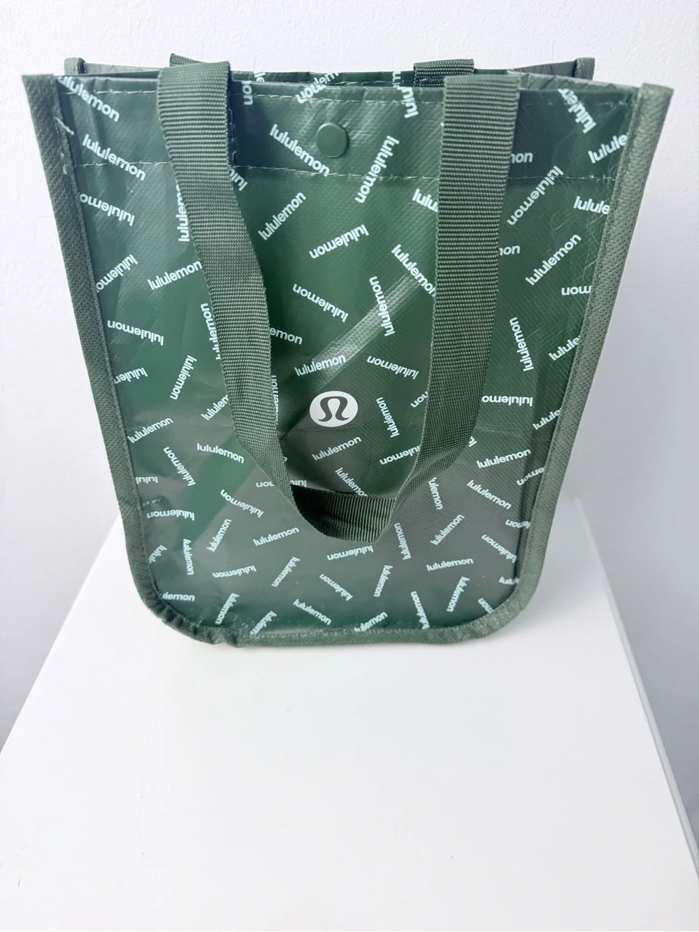Lululemon Reusable Tote Bag Green Logo Shopping Gym Lunch Travel Bag